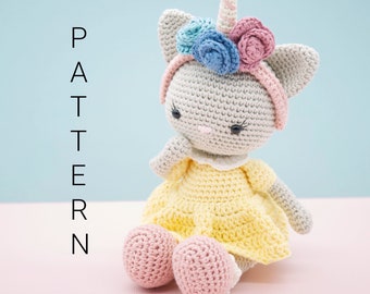 Amigurumi crochet pattern Ming the kitten cat from Amigurumi Treasures book (ENGLISH ONLY)