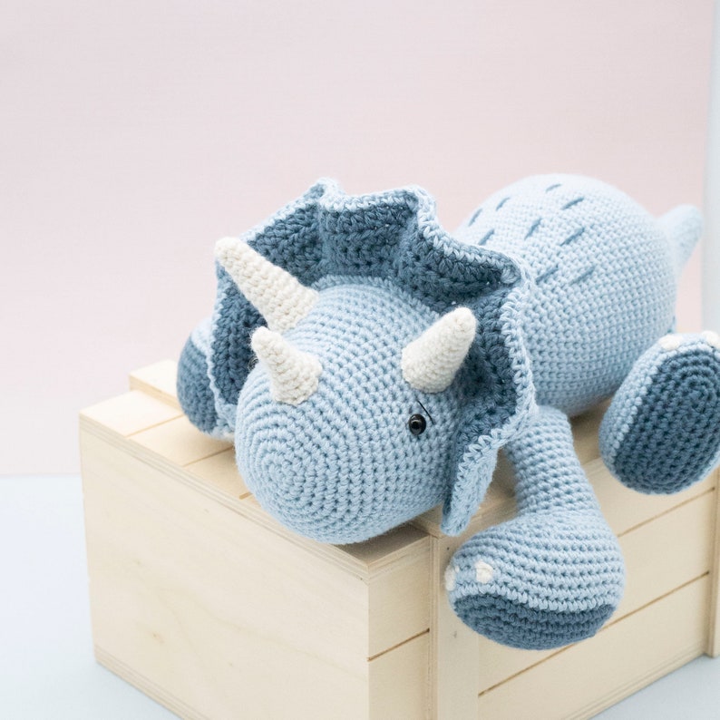 Amigurumi crochet pattern Sumo the triceratops dinosaur ENGLISH ONLY image 5