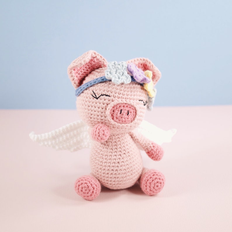 Amigurumi crochet pattern Pippa the pig angel ENGLISH ONLY image 3