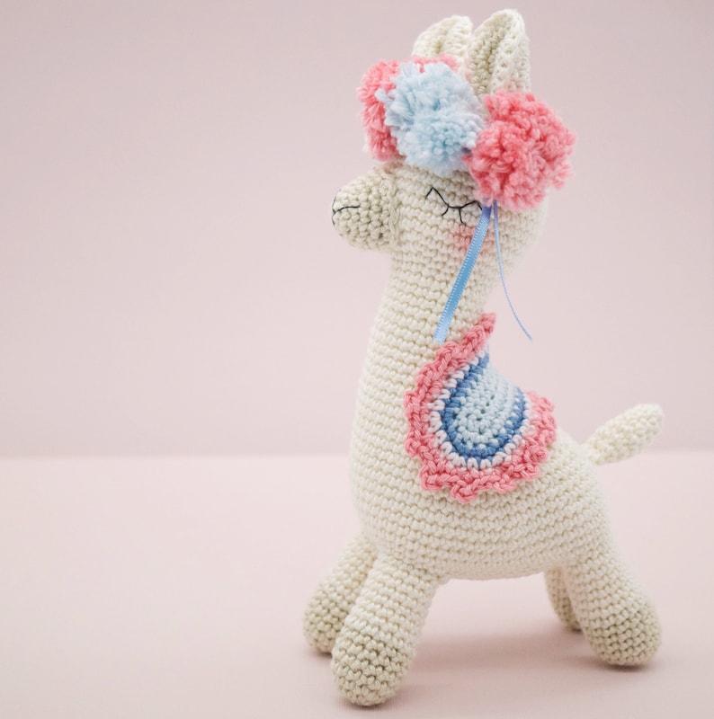 Amigurumi crochet pattern Lara the llama ENGLISH ONLY image 5