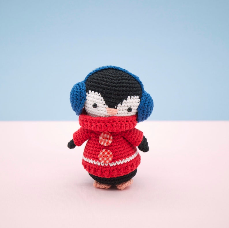 Amigurumi crochet pattern Kenny the penguin bird ENGLISH ONLY image 5