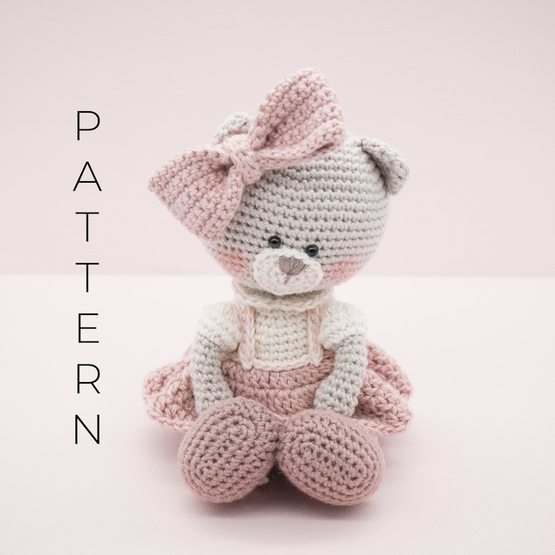 Amigurumi crochet pattern Millie-Rose the teddy bear ENGLISH ONLY image 1