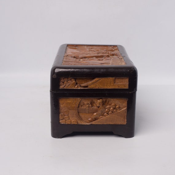 Chinese Hand Carved Wooden Jewellery/Trinket Box - image 4