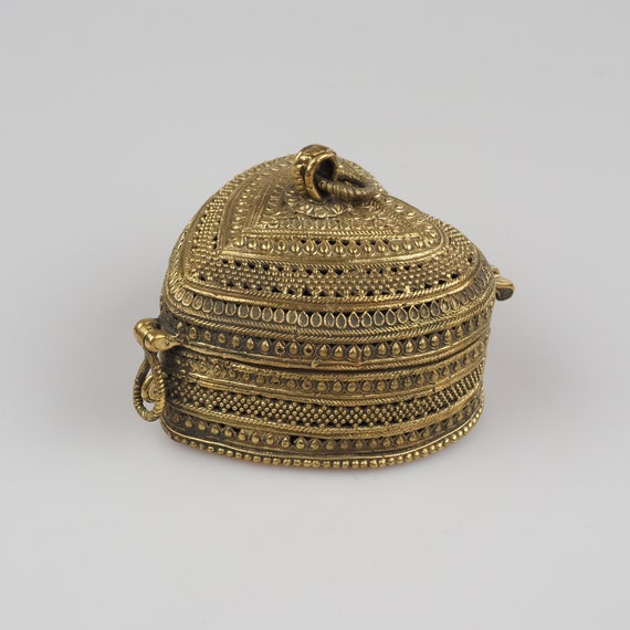 Brass Tribal Art Golden Heart Shape Trinket Box - image 5
