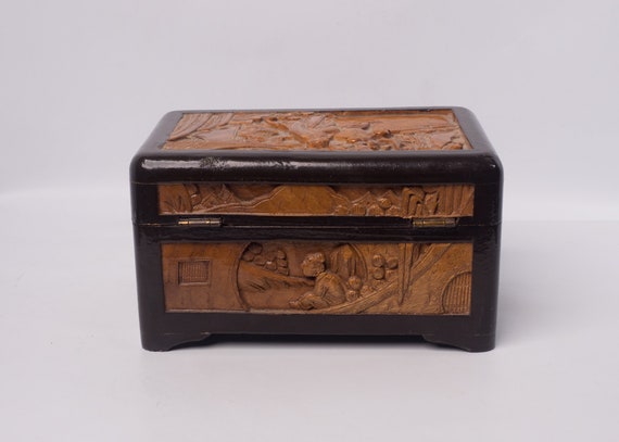 Chinese Hand Carved Wooden Jewellery/Trinket Box - image 3