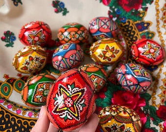 Set di 6 uova di Pasqua uniche dipinte a mano in legno ucraino, decorazioni pasquali, regalo pysanky ucraino per Pasqua