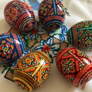 Set 6 Easter wooden eggs, Ukrainian traditional pysanky, Hand painted ornament eggs, Ukraine souvenir and gift Hand made painting image 5