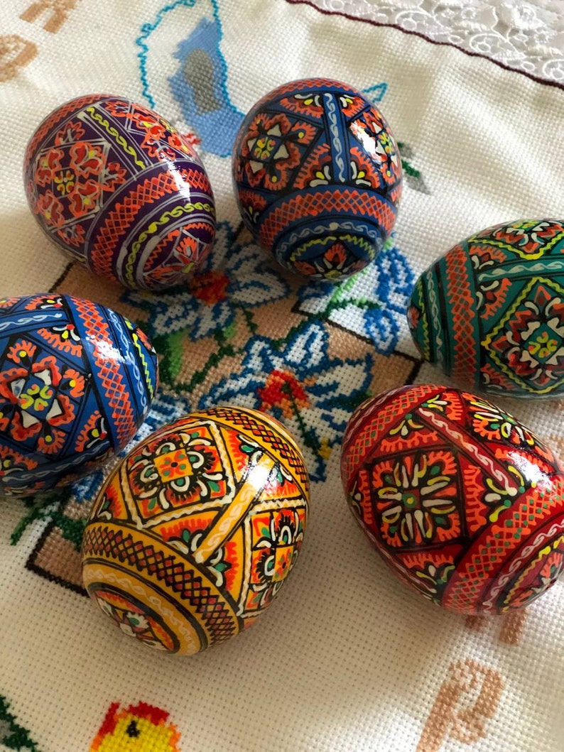 Set 6 Easter wooden eggs, Ukrainian traditional pysanky, Hand painted ornament eggs, Ukraine souvenir and gift Hand made painting image 5