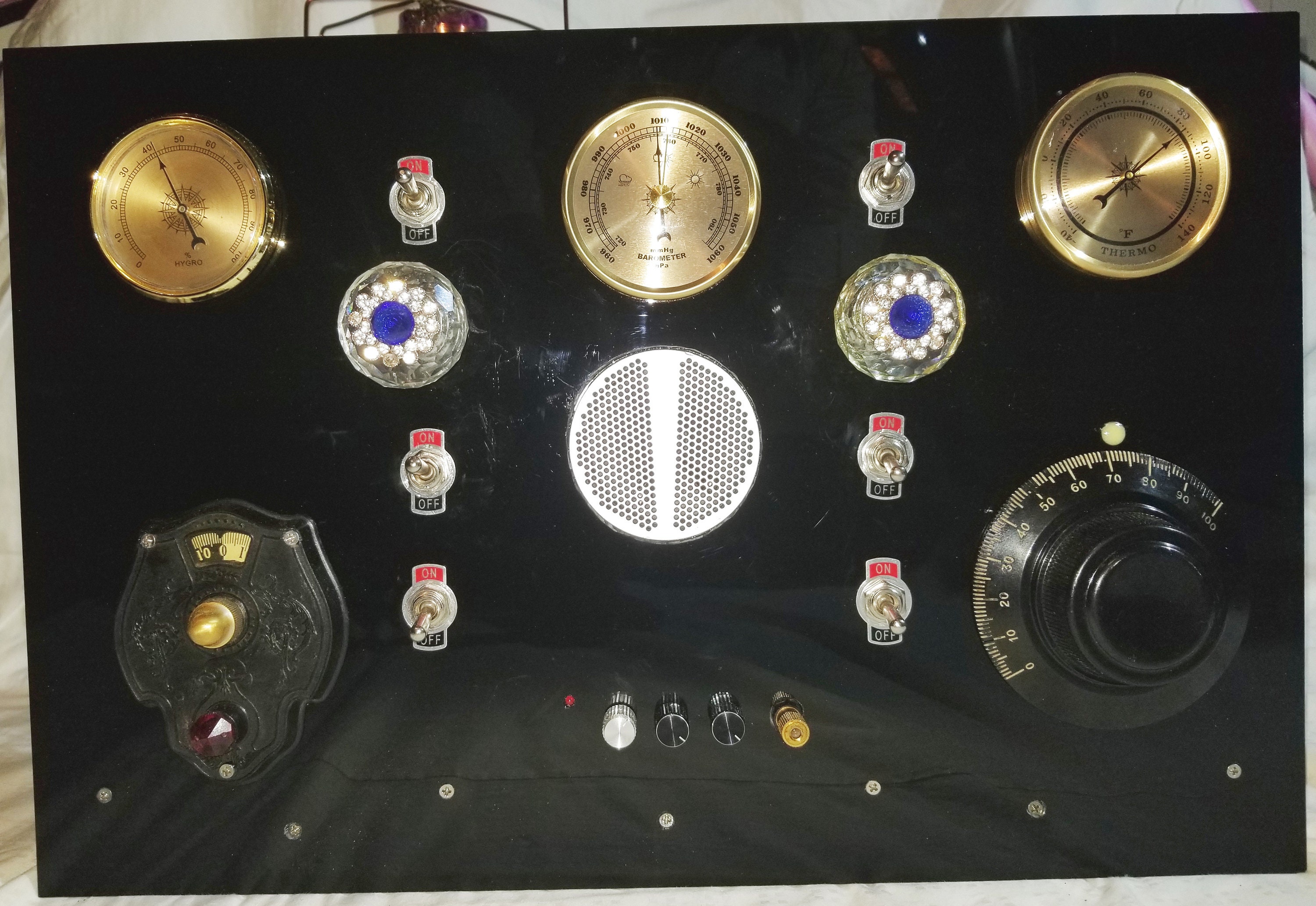 Crystal Radio for sale Only 2 left at 60