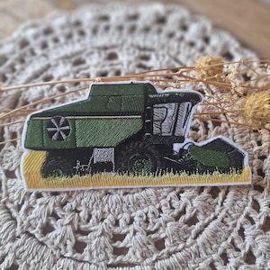 Mähdrescher Patch zum Aufbügeln und Aufnähen | Grün ( Im John Deere Stil) | 17 x 8 cm