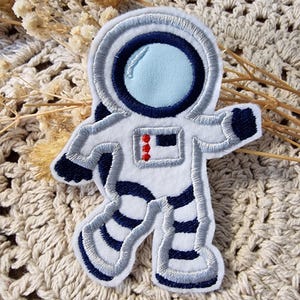 Astronaut | Stickapplikation | Patch zum Aufnähen und Aufbügeln