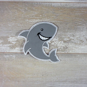 Hai | Shark  | Patch Applikation zum Aufnähen und Aufbügeln | Stickapplikation