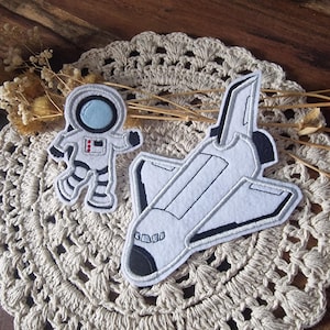 Space Shuttle & Astronaut Set | Stickapplikation | Patch zum Aufnähen und Aufbügeln