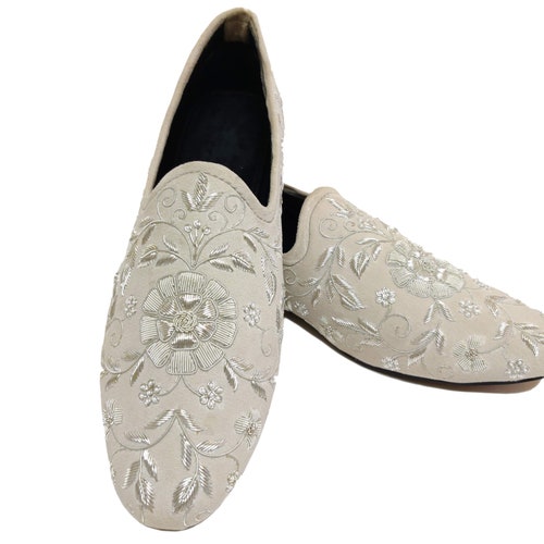 Off-White Wedding Shoes for Men Ivory Wedding Loafers Royal Slipons Bespoke Hand Embroidery Shoes, Off White Loafer Customizable