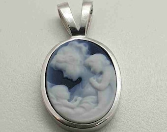 Gemstone pendant mother and children