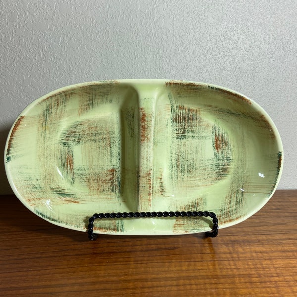 Vernonware Oval Divided Vegetable Bowl or Catch-All