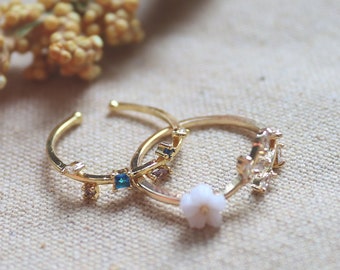 SET 2x Little Stones Ring & Flower Ring • Minimal Ring in Gold • Perfect Gift for her • Dainty Gold Ring • adjustable