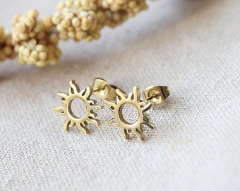 Sun Earring • Sunshine Earring in Gold • Minimalist Earring • Earring gold • Holiday Jewelry • Dainty Earring • Sun Jewelry