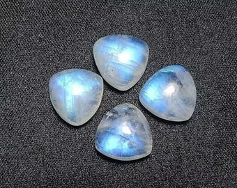 天然レインボームーンストーントリリオンカボションジェムストーン：AAA+（9mm）ジェムストーン4個