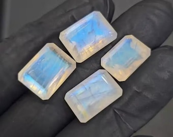 天然レインボームーンストーン八角形ファセットカット宝石：（6 x 8 mm）AAA+品質宝石（4個セット）