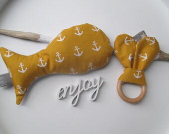 Set of baby grain fish with organic rye and a crackling bunny in reversible look mustard yellow anchor / grey-white striped