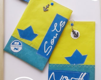 Two upcycling bags made of surf sail, for beach utensils, bathing suit etc.