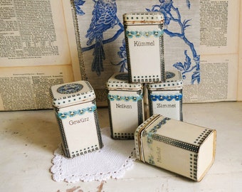 Old set of spice jars made of tin, 5-piece storage jar, white, blue, flower motif, shabby, vintage, corner shop, prop, country