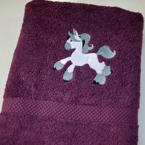 personalized towel, shower towel HORSE berry-colored, embroidery horse, embroidered children's towel with name, gift idea child image 4