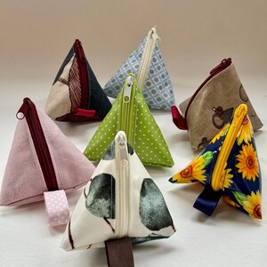 Kleine Pyramidentasche, Kosmetiktasche, Krimskrams Tasche, Täschchen, Leckerli-Tasche, Schnullertasche