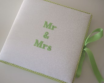 Wedding guest book MR and MRS, embroidered guest book for the wedding, gift, wedding gift cream-green