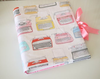 DIN A4 ring binder with book cover motif retro TYPEWRITER, stapler, A4 folder for office and private use