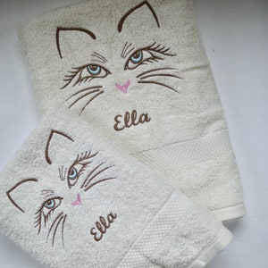 Cream-colored towel or bath towel CAT cat head, personalized bath towel, beach towel, sauna towel, gift for cat lovers