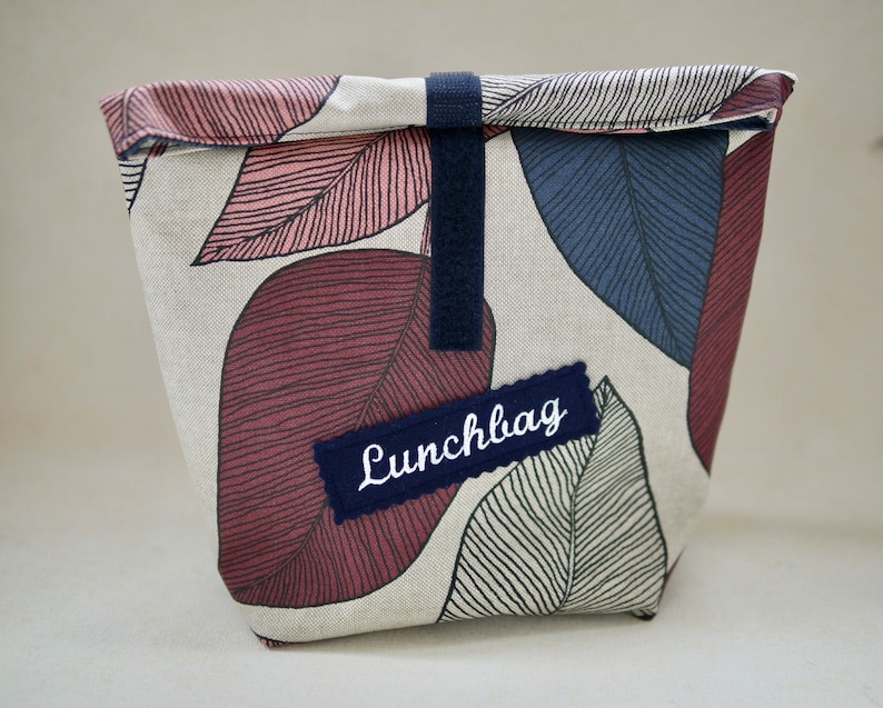 Lunch bag LEAVES with patches or personalized, lunch box, oilcloth bag for lunch, snack, snack, breakfast, wet bag Weinrot-Blau