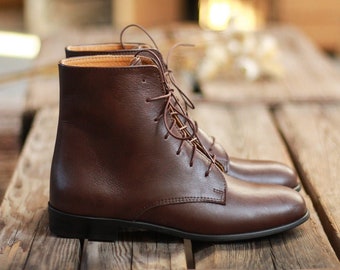 Bottes à lacets, bottines classiques pour dames, bottes pour femmes, bottines, style rétro, véritable cuir brun chocolat, cadeau pour elle, amoureuse de la nature,