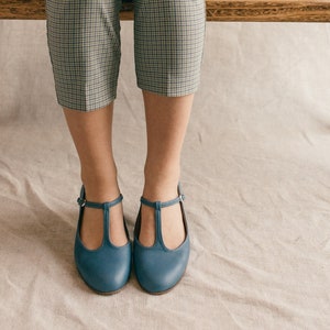 Retro style blue genuine leather ballet flats, t-bar shoes, mary jane shoes, ballerinas, rounded toe shoes, matching shoes, swing shoes