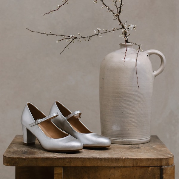 Mary-Jane heels, natural silver leather, mary jane heels shoes, bride shoes, nature lover, silver pumps, wedding shoes