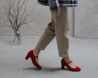 Escarpins Mary-Jane, cuir rouge en daim naturel, chaussures à talons mary jane, chaussures de mariée rétro, amoureux de la nature, escarpins rouges, tenue de printemps