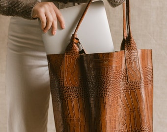 Shopper Bag, simple, raw-finished leather bag in a minimalistic style, crocodile embossed leather, leather shoulder bag