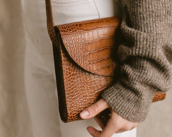 Retro crossbody bag, brown embossed crocodile genuine leather postman bag, minimalistic &  timeless design, messenger bag