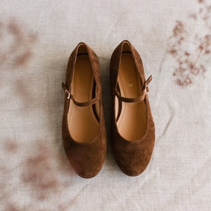 Mary-Jane natural cigaro brown velvet leather shoes, retro style ballet flats, nature lover, mary jane ballerinas,