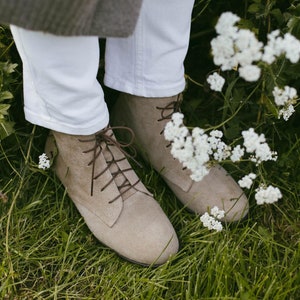 Veterlaarzen, klassieke dameslaarsjes, dameslaarzen, natuurlijk beige fluwelen leer in retrostijl, cadeau voor haar, natuurliefhebber,