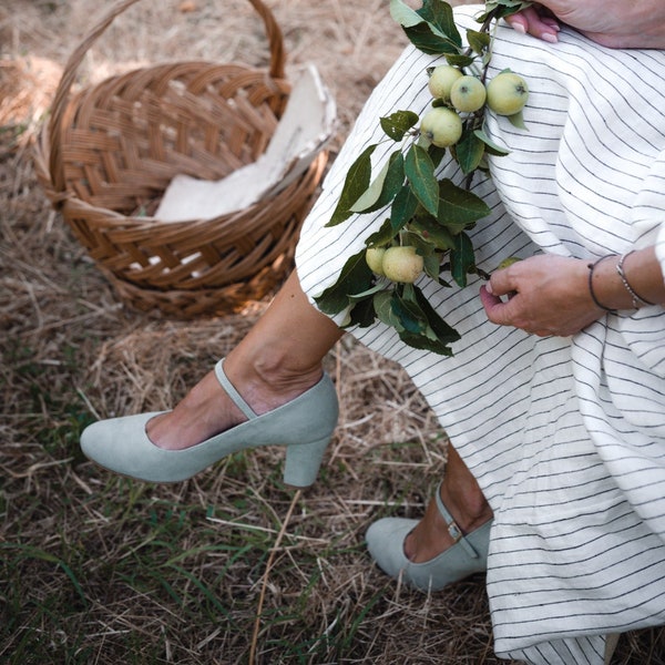 Cuir suédé naturel d'eucalyptus de style Mary-Jane, chaussures à talons mary jane, cadeau pour elle, chaussures de mariée rétro, amoureux de la nature