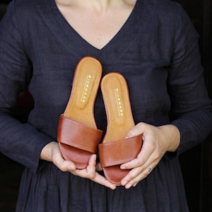 Handgefertigte elegante Damen Braune Leder Sandalen, cognac braune Leder, Lederschuhe, Sommer Schuhe, Geschenk für sie, Vintage Stil