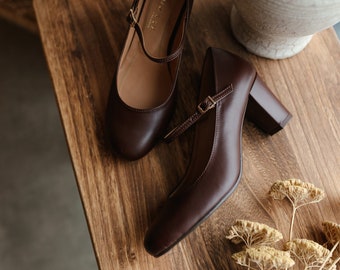Mary-Jane heels, natural full grain brown leather, mary jane heels shoes, retro bride shoes, nature lover, chocolate brown pumps