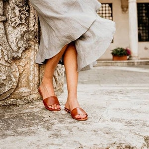 Classic brown slip on sandal, cognac brown genuine leather, leather slides, summer shoes, gift for her, boho style shoes, nature lover image 5