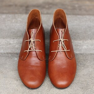 how to style cognac booties