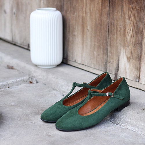 cognac pumps leather