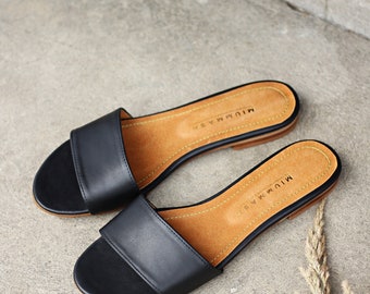 Women’s leather slides – handmade black full-grain leather slip-on sandals, vintage summer style