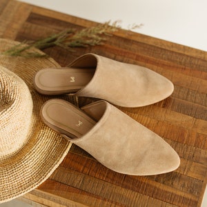 Classic retro beige velvet leather Mules, gift for her, boho style shoes, nature lover image 6