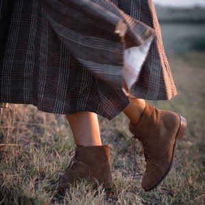 lace up ladies boots
